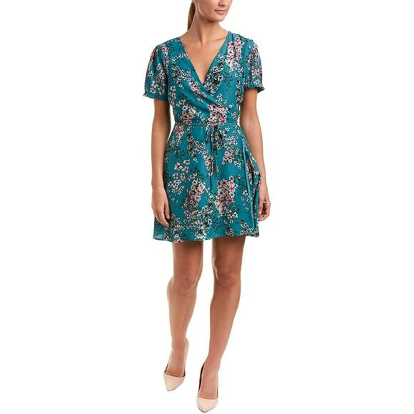 Cupcakes and Cashmere Dezzi Floral Wrap Dress in Emerald - S - Picture 4 of 5